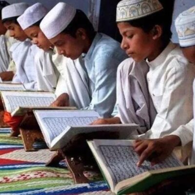 यूपी के मदरसों में होगी कामिल और फाजिल की परीक्षा