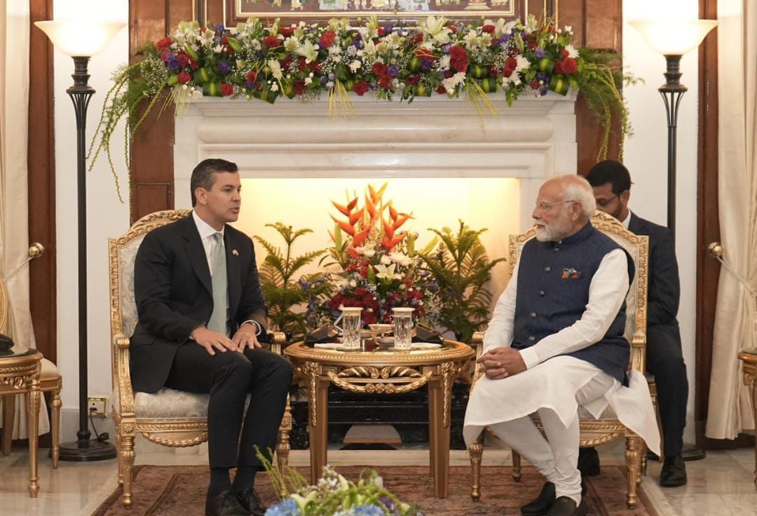 पीएम मोदी ने पराग्वे के राष्ट्रपति से की वार्ता