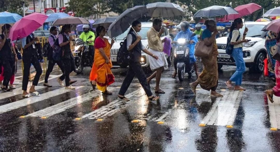 पूर्वोत्तर में जारी रहेगा बारिश का दौर